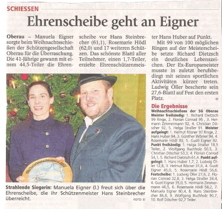 Artikel im Garmisch-Partenkirchner Tagblatt über das Weihnachtschießen mit Foto von Eigner Manuela mit Hans Steinbrecher bei der Siegerehrung